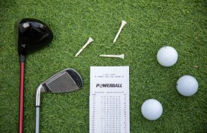 最強聖誕禮物 三人中頭獎 攤分1 億澳元Powerball獎金