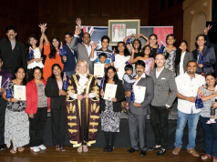 容許國慶日前後舉行公民入籍儀式 聯邦政府否認為改國慶日子鋪路