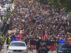 上山下海 遊行示威 澳洲人以不同方式紀念澳洲日