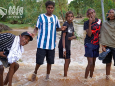天降甘露 熱帶氣旋帶來暴雨 愛麗斯泉告別乾涸