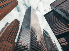 加國打工皇帝 43分鐘搵中產全年人工