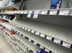 止痛退燒藥缺貨潮席捲加拿大 政府:史無前例