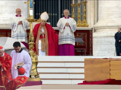 6萬人悼榮休教宗本篤十六世 陳日君樞機共祭殯葬彌撒