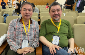 【世界的香港】吾爾開希 x 錢志健:願榮光歸香港 願榮光歸民主中國 思念黎智英 李卓人 何俊仁 戴耀廷 黃之鋒 及獄中朋友 捍衛自由