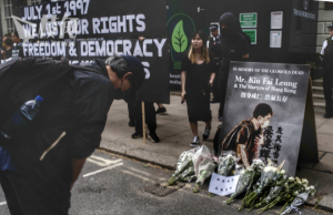 倫敦港人7.1示威出席人數較往年少 流亡港人籲毋忘初心