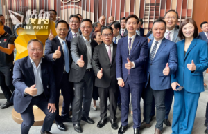 中國博客斥影響等同軟對抗 轟港府建制凡事寧左勿右 分析:疑中共以非官方形式警示