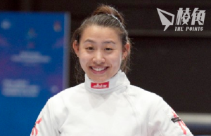 成都世大運|22歲佘繕妡女子重劍奪金 強勢刺走美國意大利強將