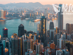 香港2023年年中人口749.8萬 反修例後首次錄得正增長 3萬人持單程證移港