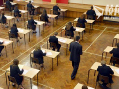 英今高考放榜 近八成考生獲入讀首志願成績