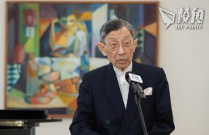 【馮睎乾十三維度】答黃應士先生