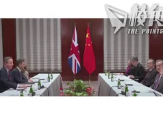 卡梅倫與王毅會晤 呼籲釋放黎智英