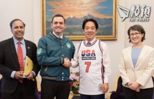 美國眾議員加拉格爾率團訪台 警告中共若侵台必失敗