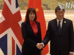 英財相訪華兩天 被批向中國「叩頭」