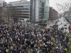 反對中國超級大使館計劃| 圖輯 X 採訪手記